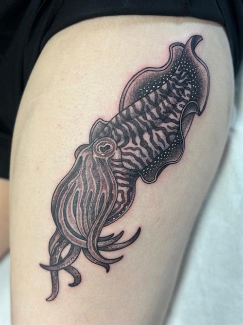 cuttlefish thigh realism dotwork stippling pepper shading tattoo